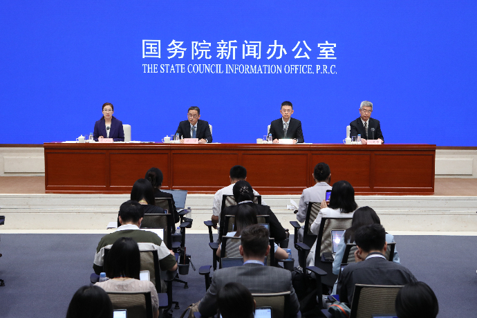 回放 | 国新办举行新闻发布会 介绍2026年上半年货币政策执行和金融统计数据情况